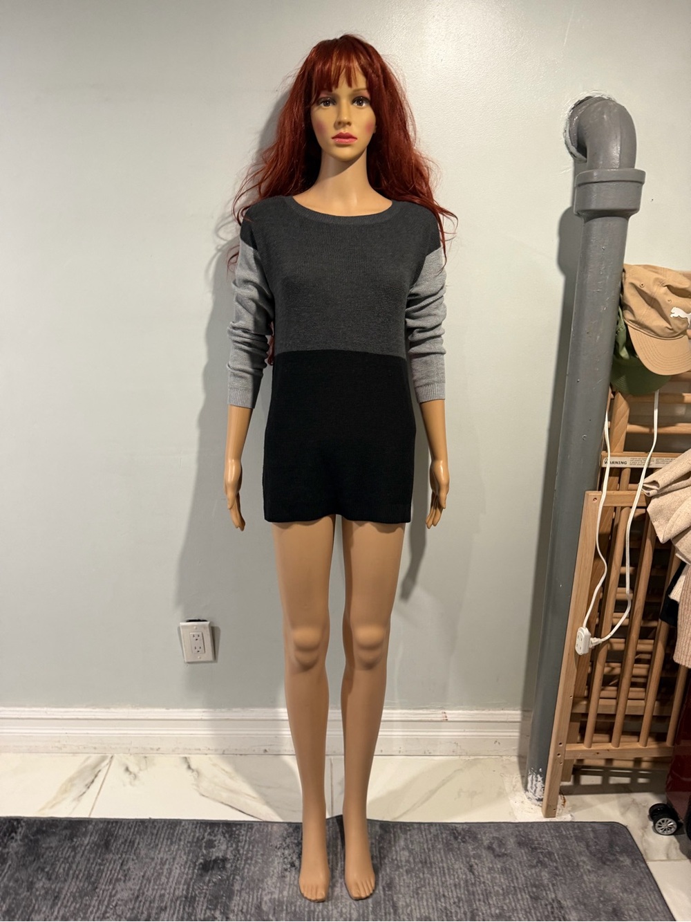 Vince Camuto Medium Heather Grey Knit Sweater Top